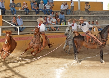 Destaca Rancho El Cócono en la última del viernes