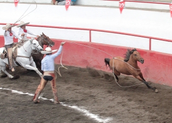 Fernando Sánchez acertó sus tres manganas a pie por el equipo poblano Ganadera Santa Isabel