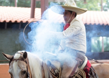Enrique Jiménez acertó dos piales en el lienzo para la cuenta de Cuauhtémoc