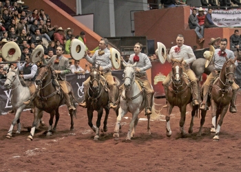 Clamorosa vuelta al ruedo de los campeones de Rancho Las Cuatas