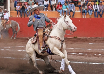 Miguel Ángel Vega presentó muy buena cala de caballo para 41 puntos, por los Charros de La Laguna "A"