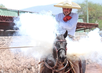 Espectacular arranque del Circuito Excelencia Charra 2022 en Huichapan