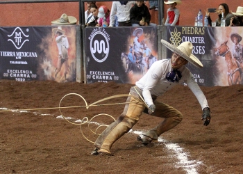 Los Charros de La Laguna "B" ganaron su competencia con seis manganas