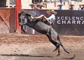 Ya vienen las emociones del Circuito Excelencia Charra en la Feria del Calvario de Huichapan