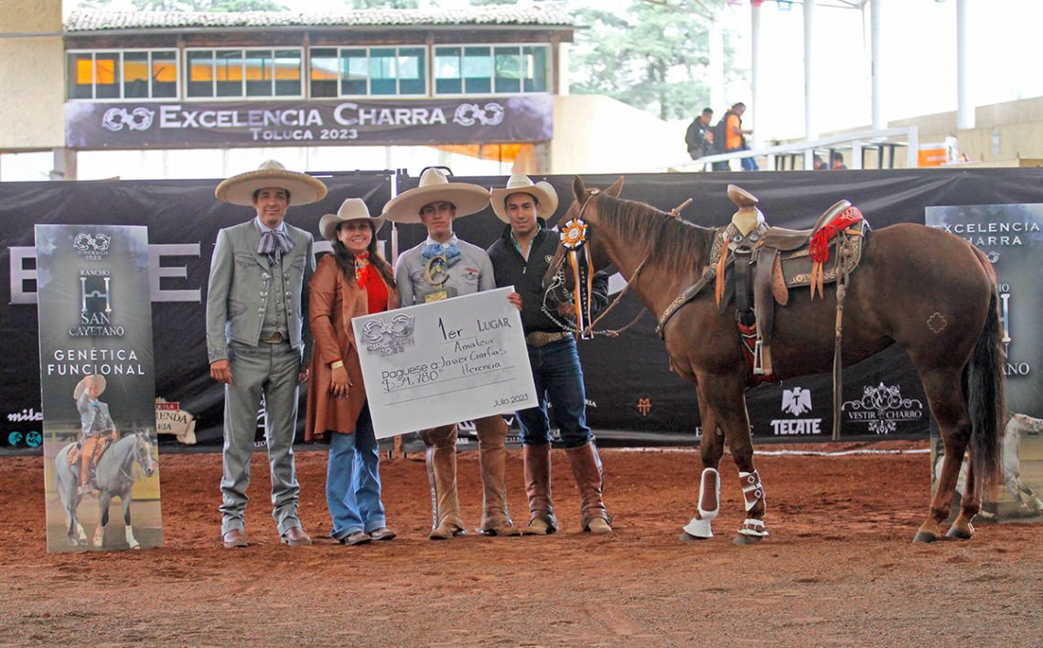 Javier Garfias ganó el caladero Amateur con su ejemplar «Herencia Starlite»