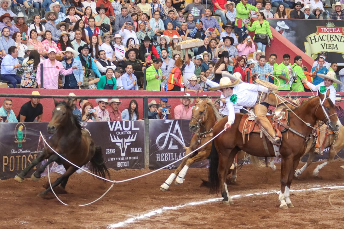 José Andrés Aceves volvió a agarrar seis manganas para llevar a la victoria a RG2