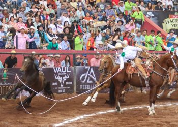 José Andrés Aceves volvió a agarrar seis manganas para llevar a la victoria a RG2