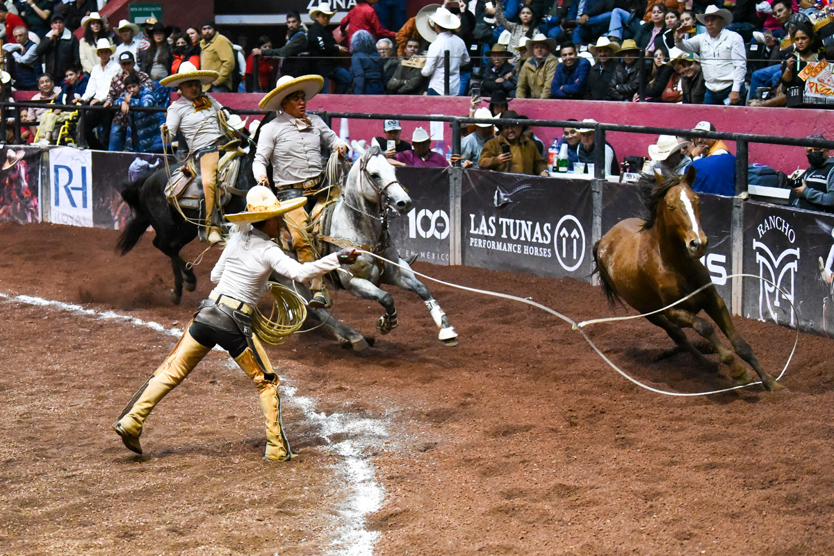 Oswaldo Landa emocionó a la afición hidalguense con sus manganas, gracias a las cuales Rancho Las Amazonas se metió a las semifinales
