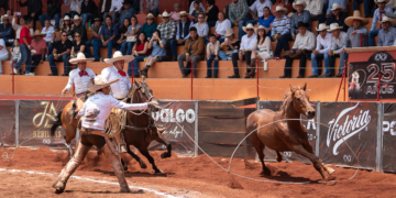 Cerrada victoria de Hacienda Tamariz, nuevo líder en Huichapan